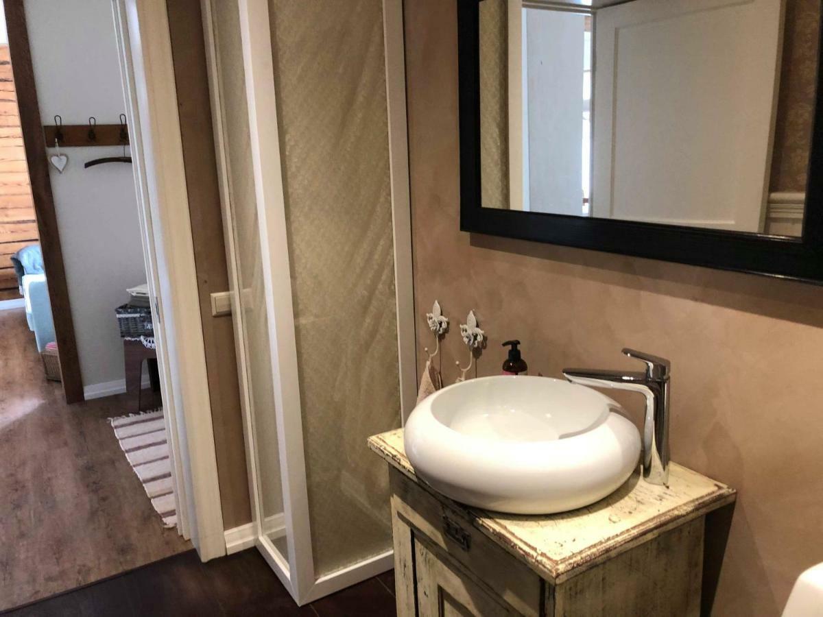Kreutzwaldi Apartement Выру Экстерьер фото